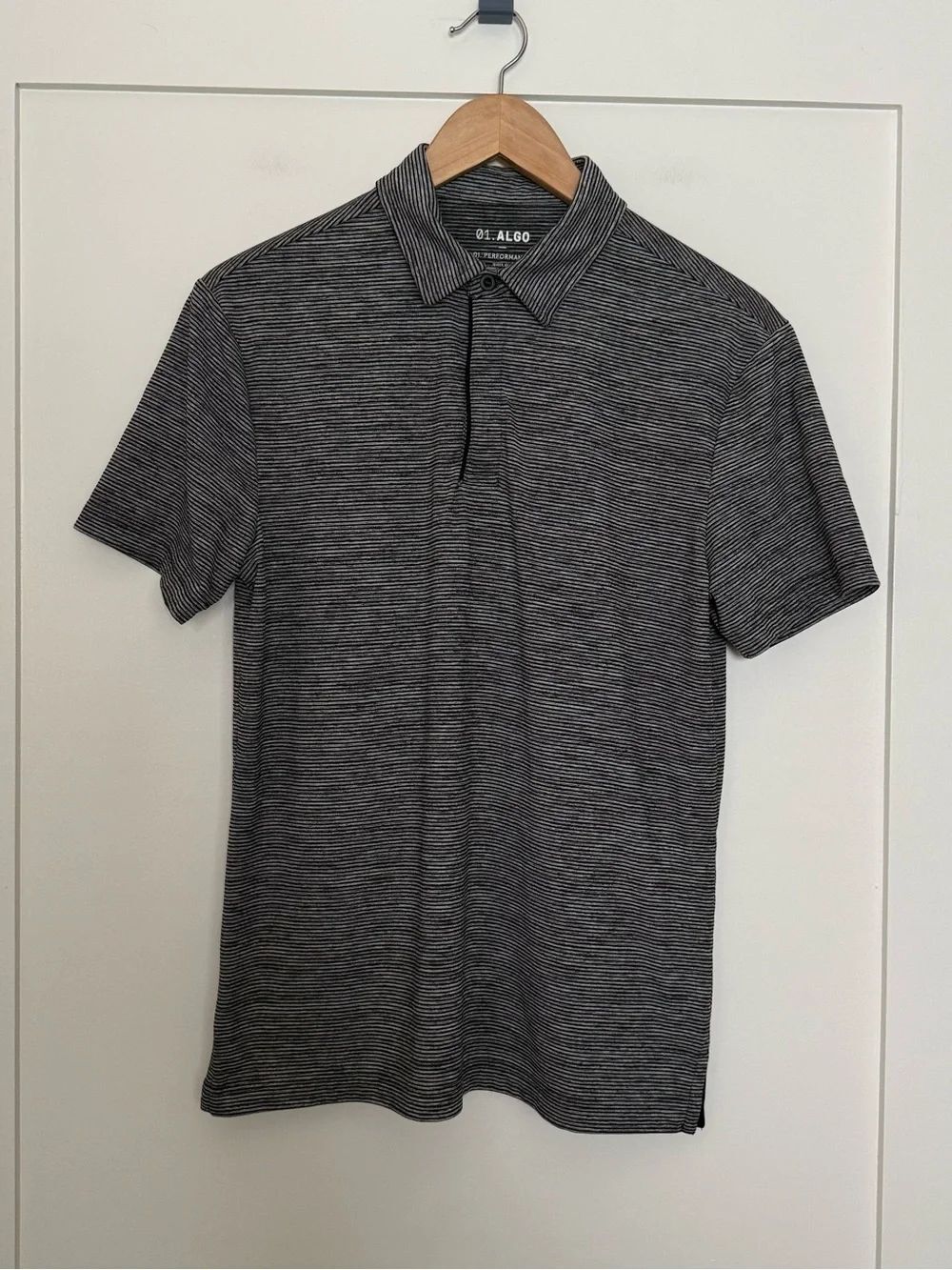 01.Algo Performance Polo Shirt Mens S Gray Striped Short Sleeve Stretch 40+ UPF